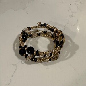 Elegant Black and Gold Beaded Bracelet